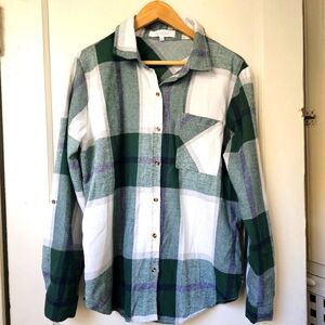 NWOT• Green Plaid Buttondown (L)